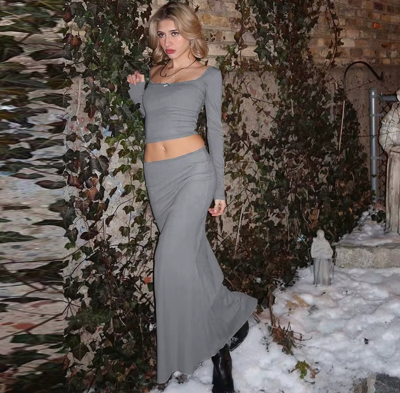 Sexy Sommer Zweiteiler 2025 Damen Outfit in Silber Langarm Top mit Rock im Set