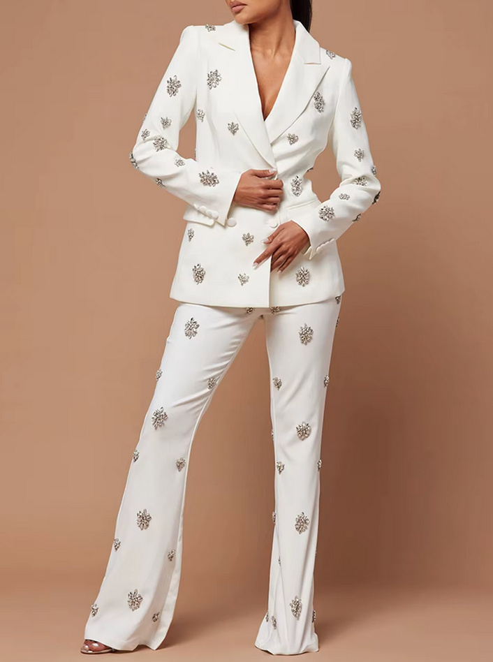 Standesamt Outfit Ciara Hosenanzug mit Strass Blumen in&nbsp;Weiß