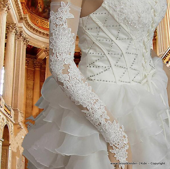 Brauthandschuhe Minna Lang mit&nbsp;Spitze