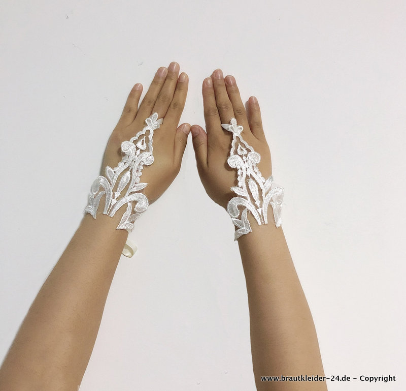 Braut Fingerhandschuhe Malou Kurz mit&nbsp;Spitze