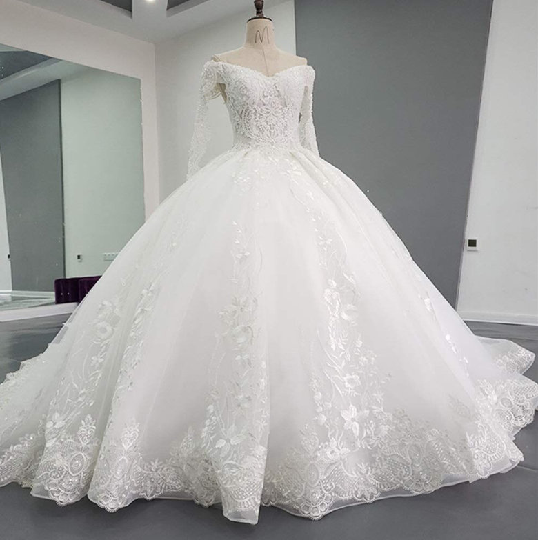 Prinzessinnen Ball Linie Brautkleid Bridget Bestickt mit&nbsp;Ärmel