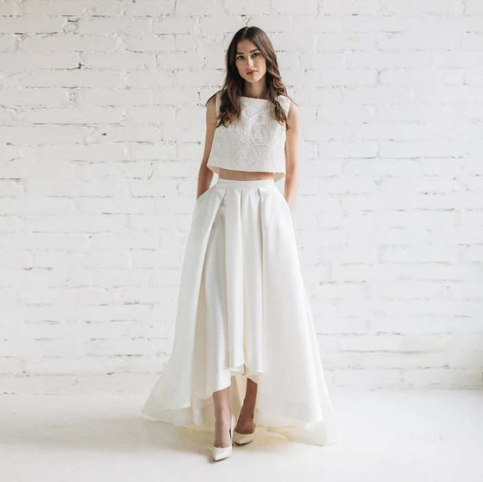 Zweiteiliges Vokuhila Brautkleid Amanda Shirt mit Vokuhila Rock im&nbsp;Set