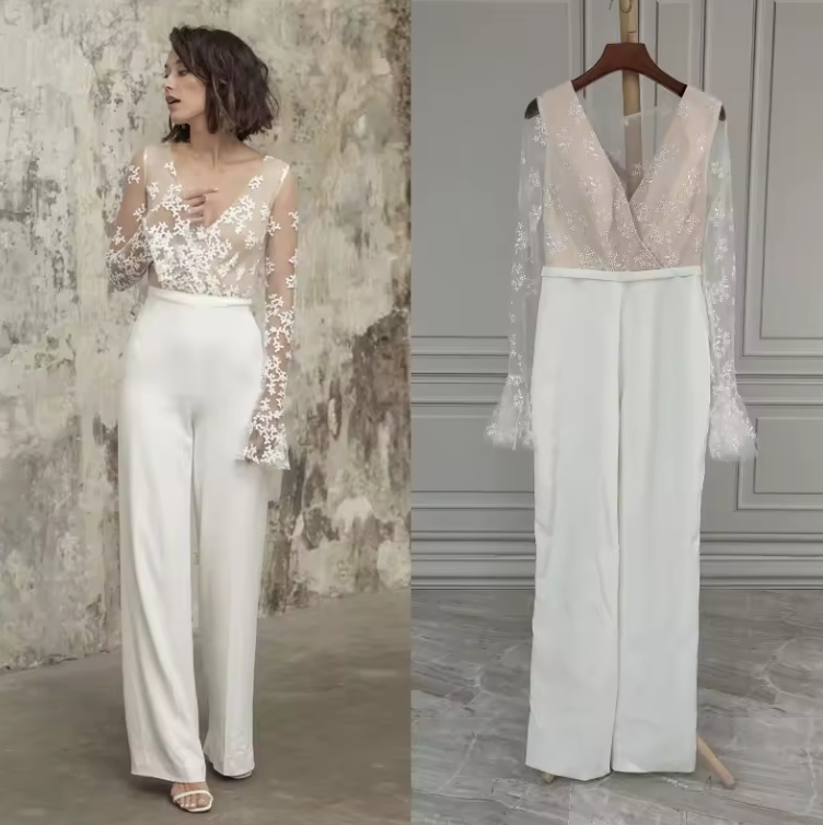 Braut Einteiler Overall Jumpsuit Dido mit Ärmeln aus&nbsp;Spitze