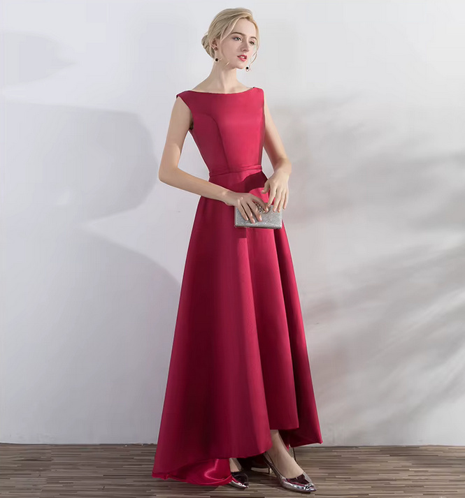 Elegantes Ärmelloses Satin Abendkleid 2025 Schlicht in&nbsp;Rot