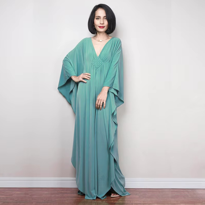 Maxi Sommer Strandkleid 2025 Tasha Hellgrün mit Fledermaus Ärmeln