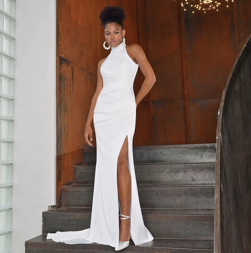 Sexy I Linie Brautkleid Dominique mit Schleppe und Schlitz Ärmellos