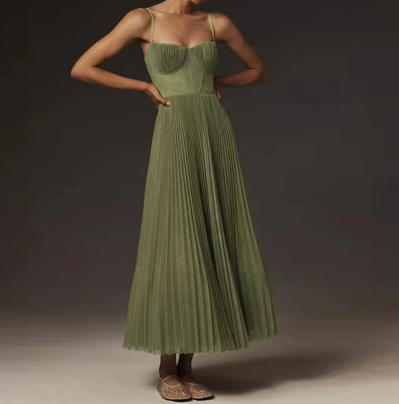 Spaghettiträger Plissee Sommerkleid 2025 Diana in&nbsp;Grün