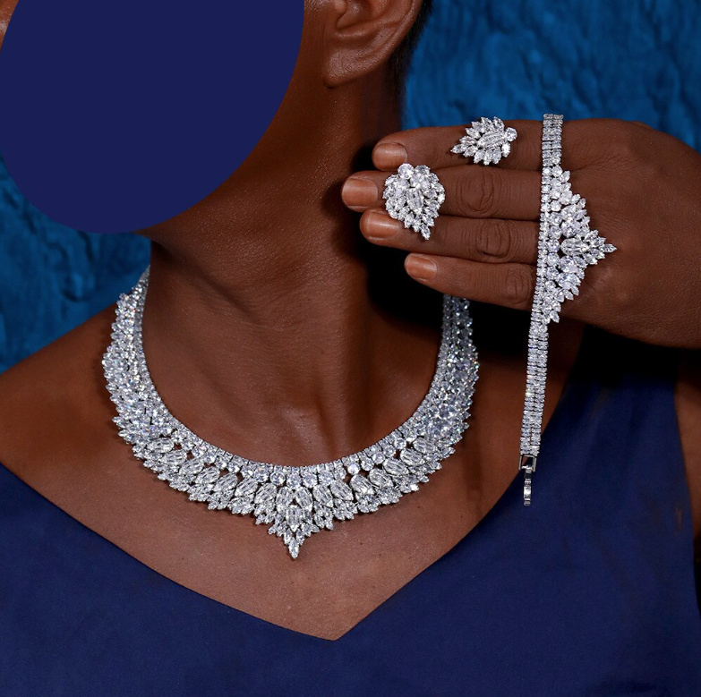 Brautschmuck Set Doris Dreiteilig Halskette Ohrringe und Armband im&nbsp;Set