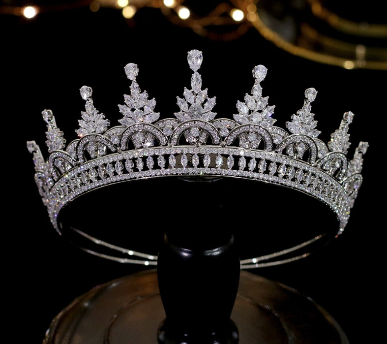 Vintage Kristall Braut Tiara Diadem Desiree Romantisch in&nbsp;Silber