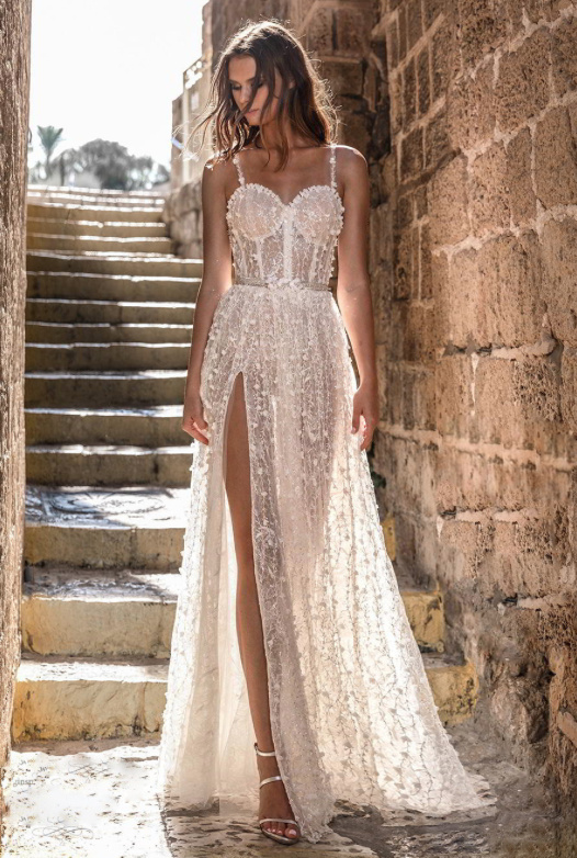 Sexy Mieder Spaghettiträger Standesamtkleid Enrike mit Blumen&nbsp;Lang