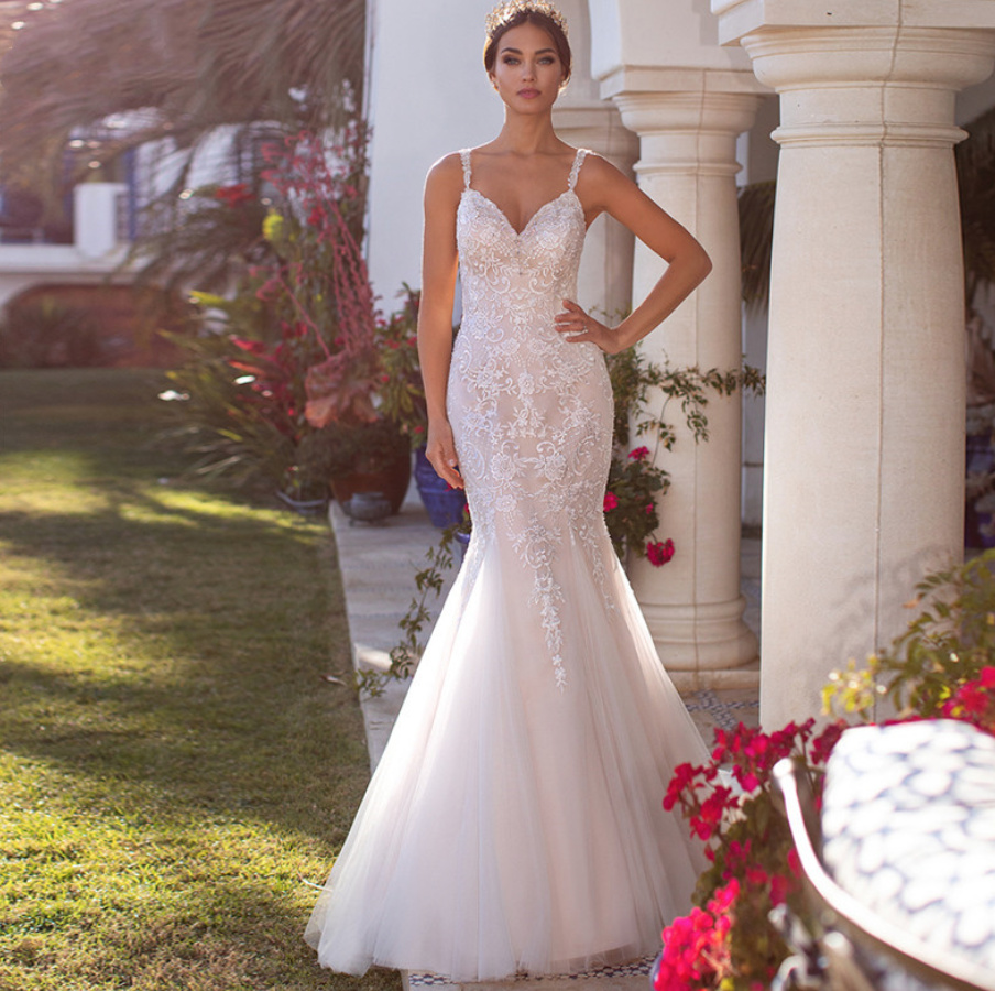 Fit and Flare Brautkleid Elsa mit Tüll Rock und Spitzen&nbsp;Applikationen