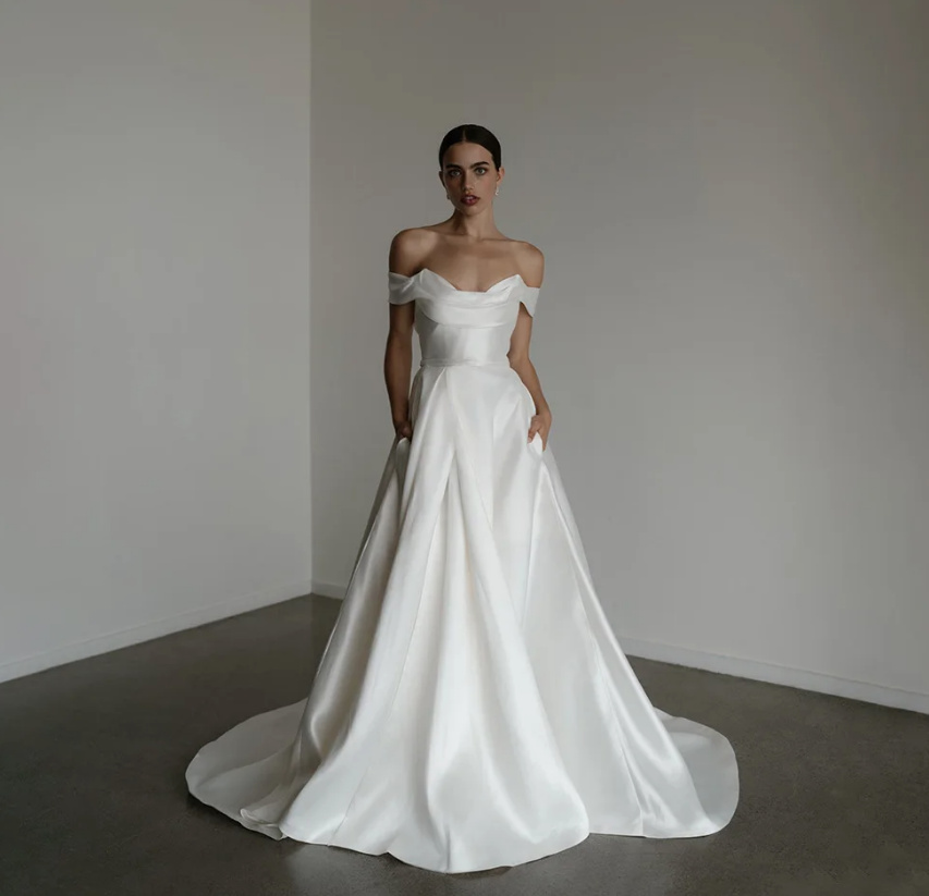 Klassisches Schulterfreies Brautkleid Anne&nbsp;Schlicht