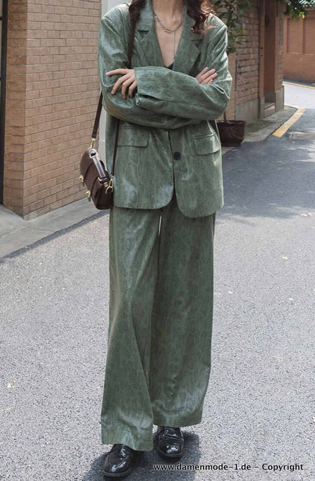 High-End Herbst Winter Leder Outfit für Damen in&nbsp;Grün