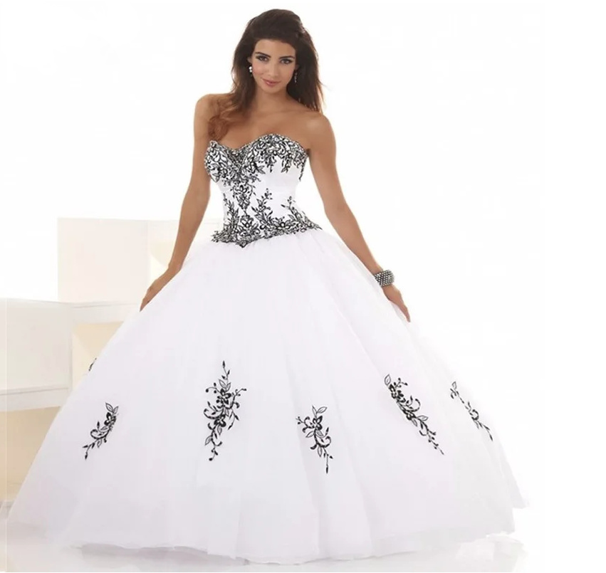 Schulterfreies Tüll Brautkleid Ayla mit Schwarze&nbsp;Spitze