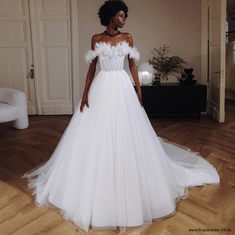 Schulterfreies A Linie Tüll Brautkleid Hadice mit Rüschen Ausschnitt&nbsp;Bodenlang