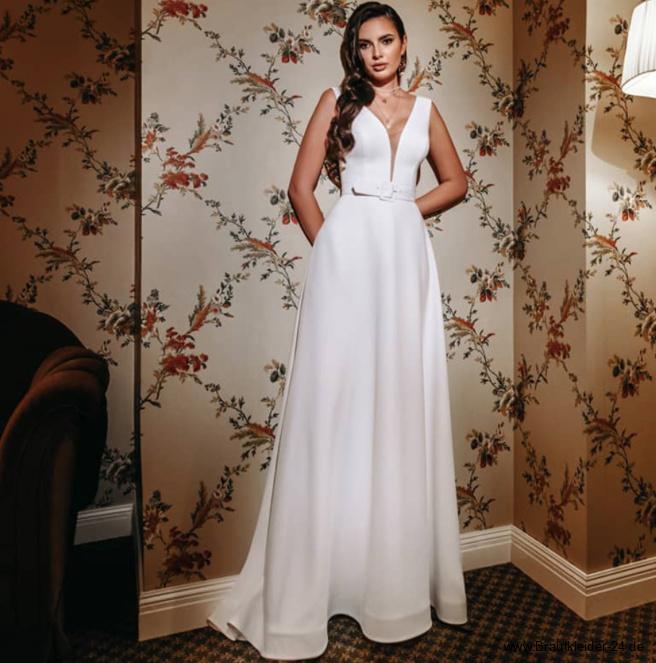 Schlichtes A Linie Brautkleid Ilkay Bodenlang mit&nbsp;Gürtel