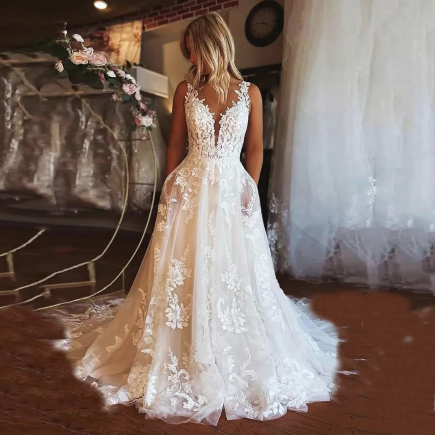 A Linie Brautkleid Annina Romantisch mit Schleppe und Rückenausschnitt