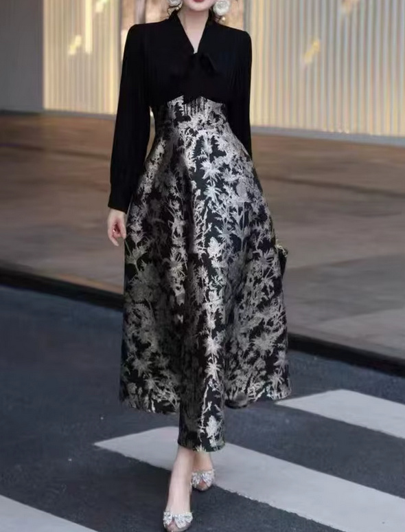 A Linie Langarm Kleid Ginger Elegant in Schwarz mit&nbsp;Blumenmuster