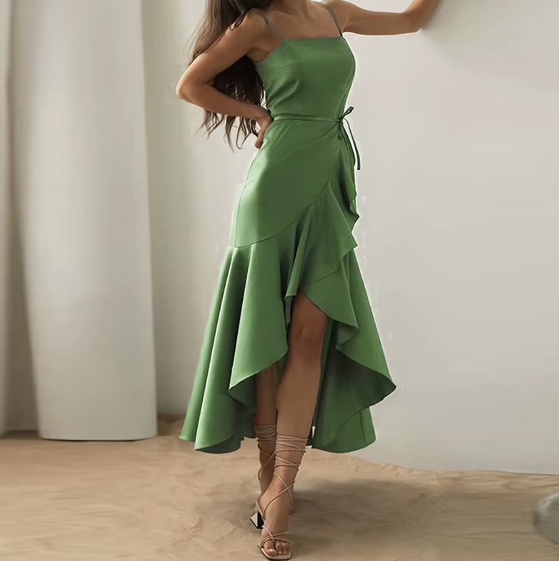 A-Linie Spaghettiträger Sommerkleid 2025 Asymmetrisch mit Raffungen in Grün