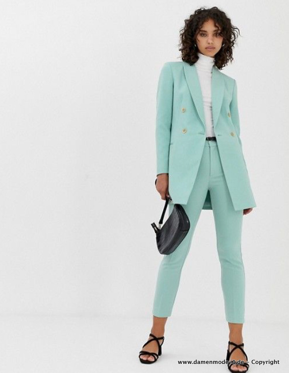 Mintgrüner Hosenanzug Elegant und&nbsp;Leger