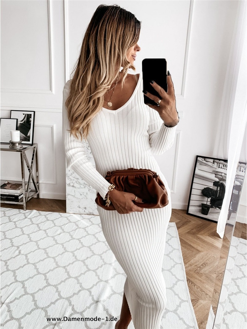 Gestricktes V-Ausschnitt Langarm Kleid in&nbsp;Wollweiß