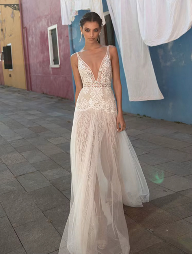 A Linie Ärmelloses Brautkleid Geraldine mit V Ausschnitt Tüll und&nbsp;Spitze