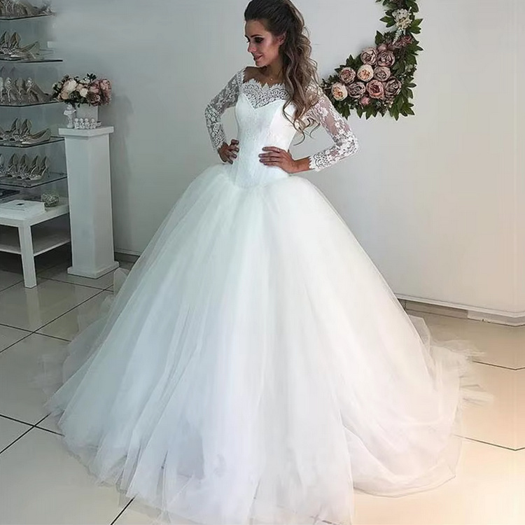 Ball Linie Langarm Brautkleid Isa mit Tüll Ärmeln aus&nbsp;Spitze