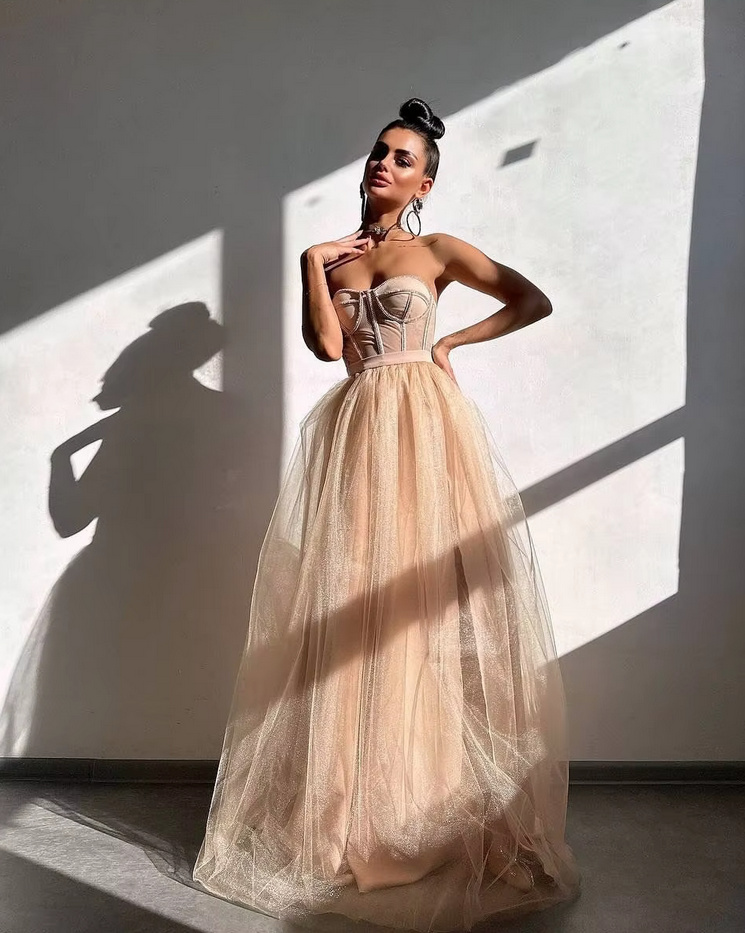 Schulterfreies Brautkleid Geena mit Lingerie Oberteil und Tüll&nbsp;Champagne