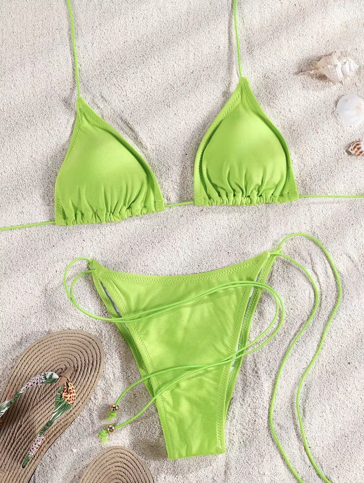 Sexy brasilianischer Bikini in Neongrün Für selbstbewusste&nbsp;Strandmomente