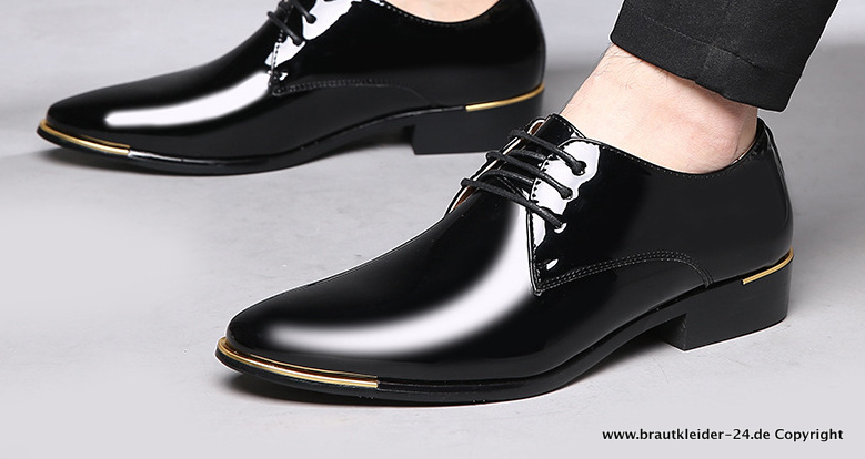 Lackleder Schuhe Elegant für den Bräutigam in&nbsp;Schwarz