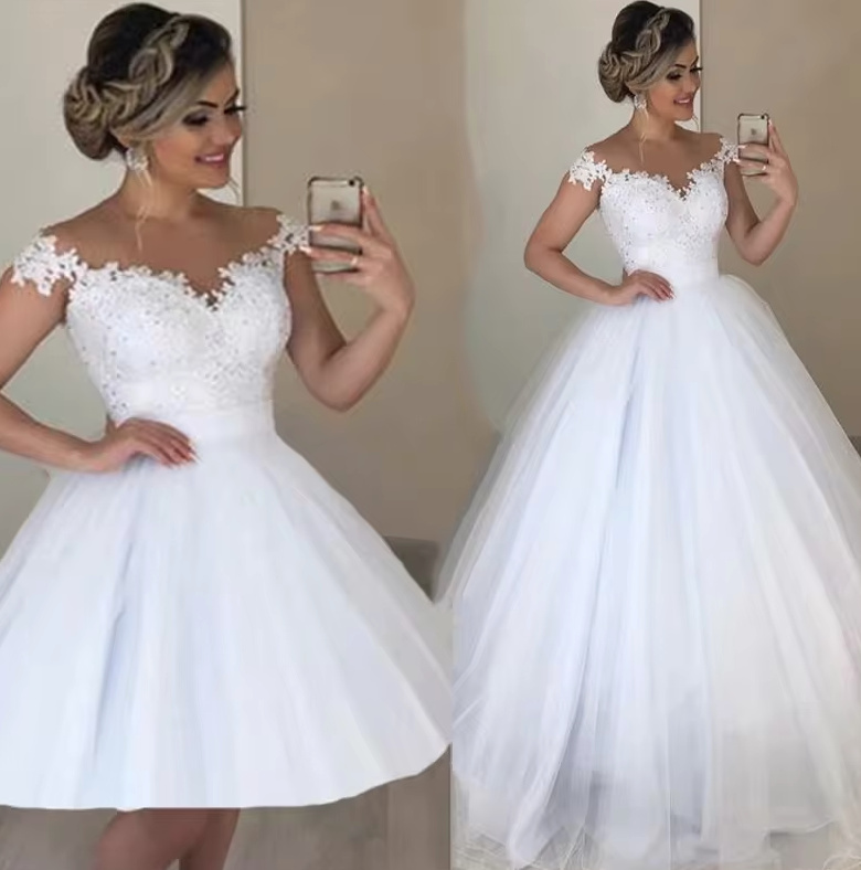 Zweiteiliges Brautkleid Aliy mit Spitze und Abnehmbarem Rock