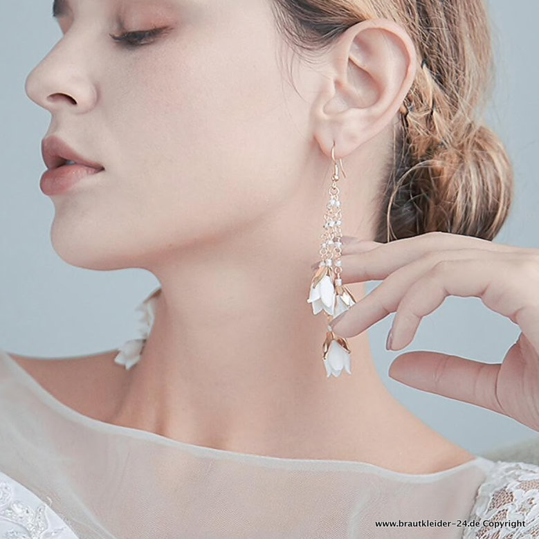 Trendy Blumen Ohrringe Felicitas für die Braut&nbsp;Brautschmuck