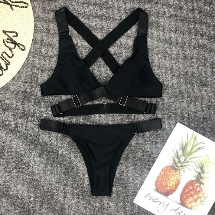 Kreuzträger Samt Bikini 2025 in&nbsp;Schwarz