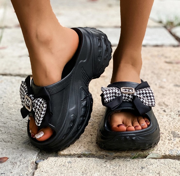 Plateau Chunky Damen Clogs in Schwarz mit&nbsp;Schleife