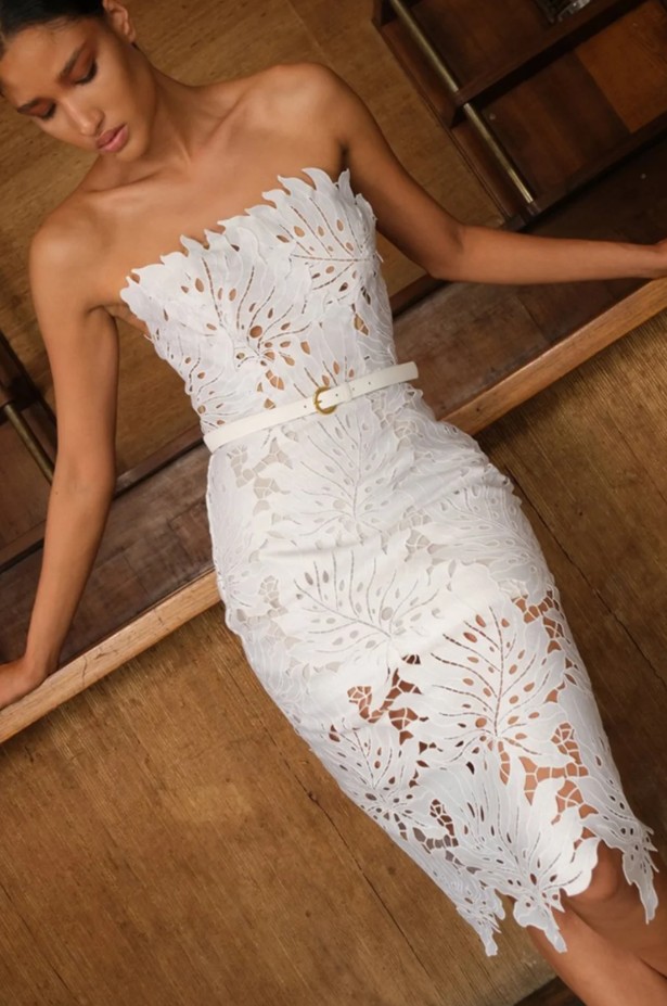 Schulterfreies Bleistift Standesamtkleid Hortensia aus&nbsp;Spitze