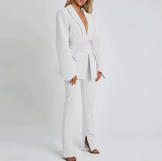 Sommer Braut Hosenanzug Lang für das Standesamt in&nbsp;Weiß