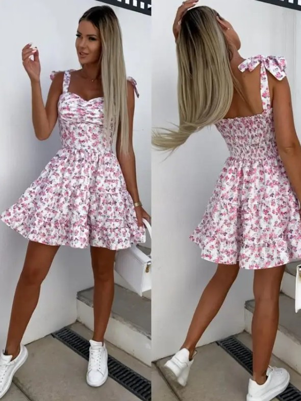 Süßes Sommerkleid 2025 Enrica Kurz mit&nbsp;Blumenmuster