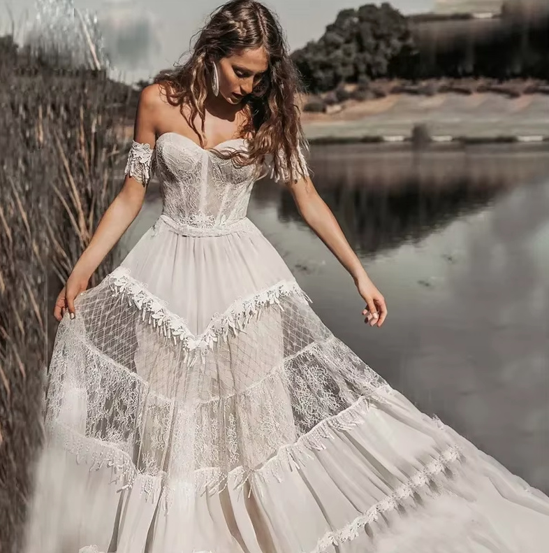 Schulterfreies Boho Style Brautkleid&nbsp;Chiana