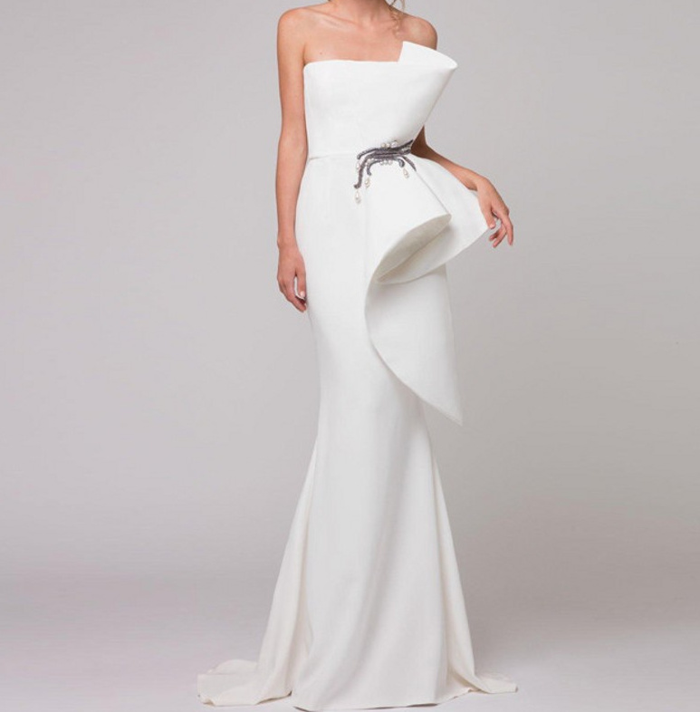 Schulterfreies I Linie Brautkleid Henriette mit&nbsp;Pinselschleppe