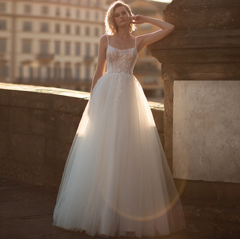 A Linie Spaghettiträger Brautkleid Gabriel mit Tüll Spitze und&nbsp;Pailletten
