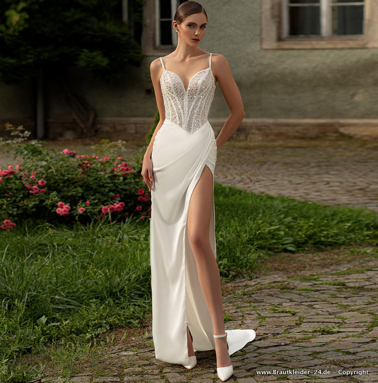 Sexy I-Linie Bleistift Brautkleid Gaia mit Pailletten und&nbsp;Schlitz