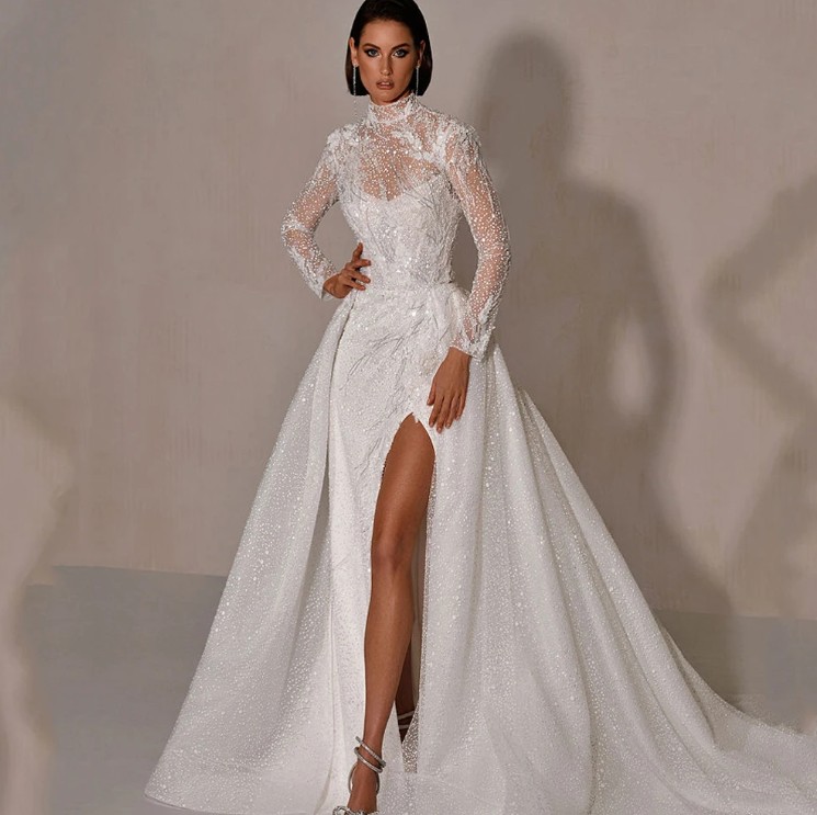 A Linie Glitzer Brautkleid Hanka mit Spitze Sexy Schlitz und&nbsp;Schleppe