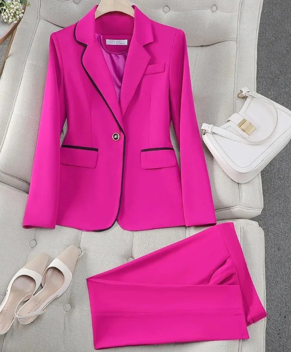 Damen Hosenanzug Eloise in Pink mit&nbsp;Applikationen