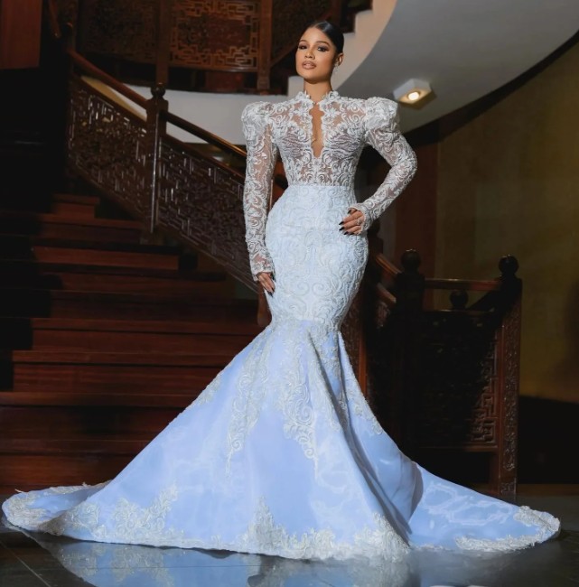 Langarm Meerjungfrau Brautkleid Hendrike mit Stehkragen Schleppe Perlen und Tattoo&nbsp;Ärmeln