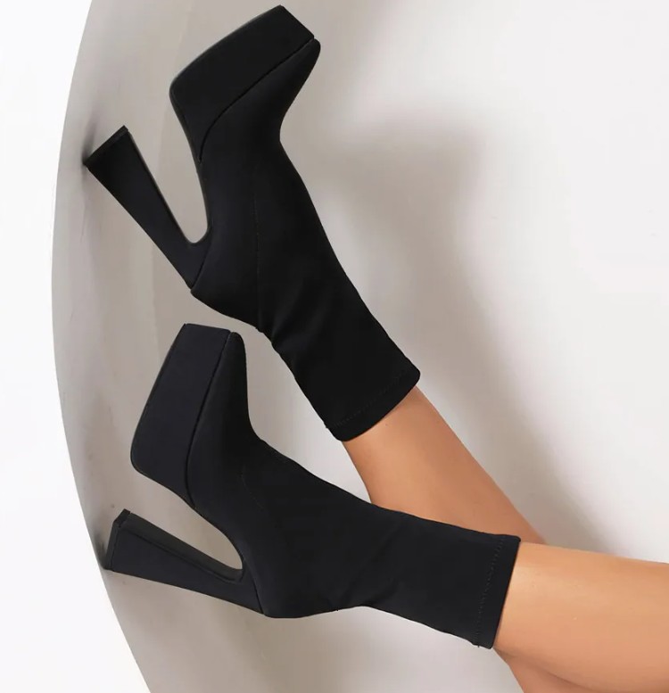 Stretch Satin Plateau Damen Stiefeletten in Schwarz bis Gr&nbsp;43