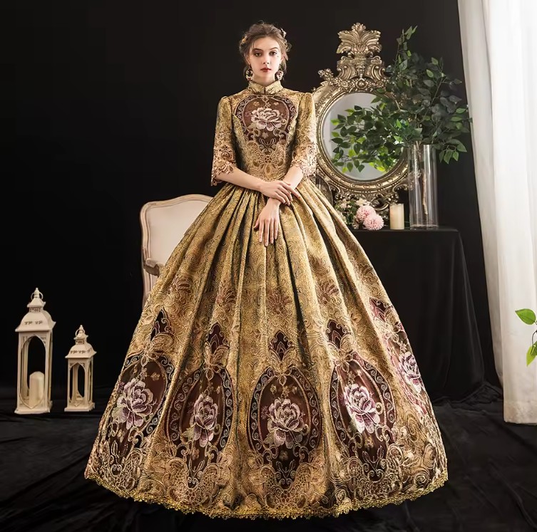  Viktorianisches Brautkleid Hendrieke in Bronze mit&nbsp;Stickereien