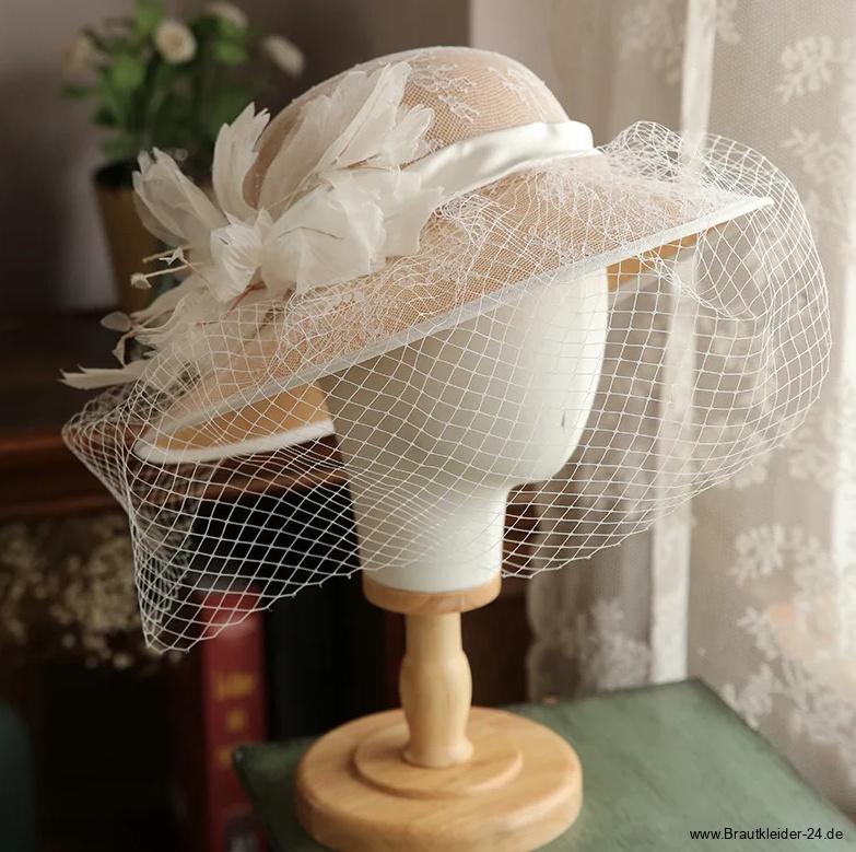 Brauthut Kelly in Champagne mit Schleier und&nbsp;Blume