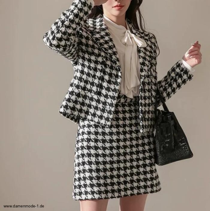Mini Tweed Damen Kostüm Baldrun Elegant in Schwarz&nbsp;Weiß
