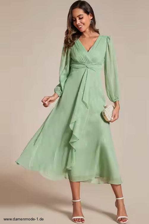 Elegantes A-Linie Chiffon Langarm Kleid Wadenlang in&nbsp;Hellgrün
