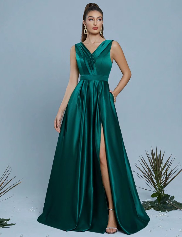 A Linie Satin Kleid Ira für Hochzeitsgäste in Dunkelgrün Ärmellos